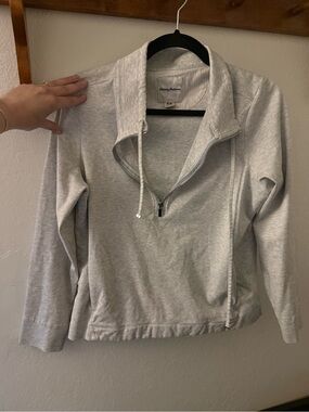 Tommy Bahama Light Gray Half-Zip Drawstring Golf Pullover